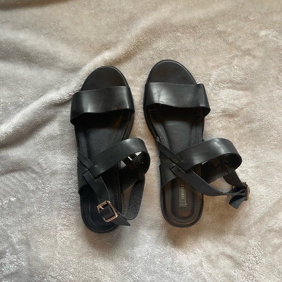 Black Pleather Forever 21 Sandals - Picture 3 of 4